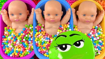 Color Fun with Baby Friends and Rainbow Balls