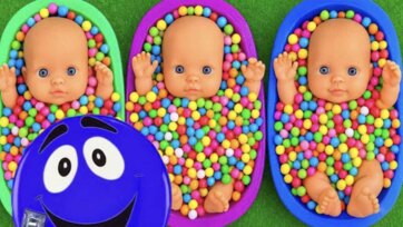Color Learning Fun with Cute Baby Dolls